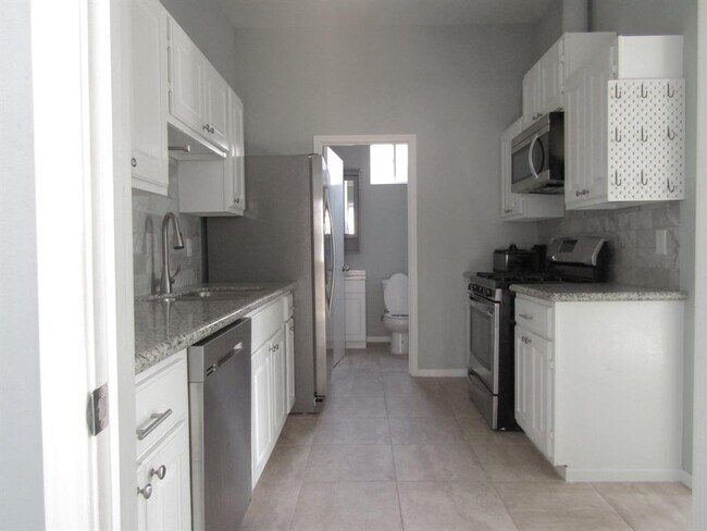 Foto del edificio - 5205 Lawndale St