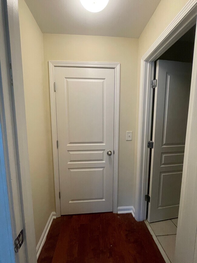 Foto del edificio - 3831 Cherokee Woods Way