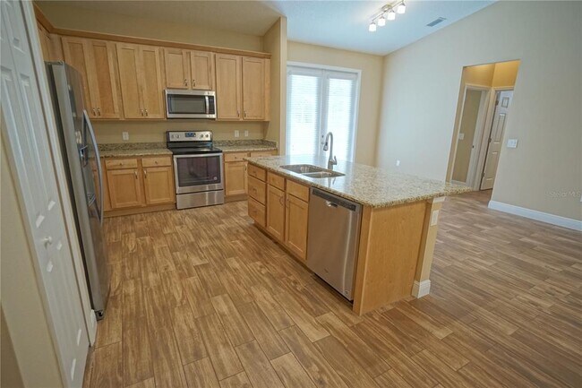 Foto del edificio - 3525 W Ballast Point Blvd