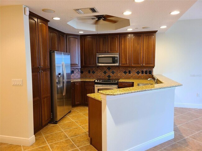 Foto del edificio - 6360 Water Crest Way