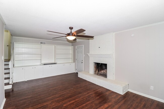 Foto del edificio - 3569 Arsenal St