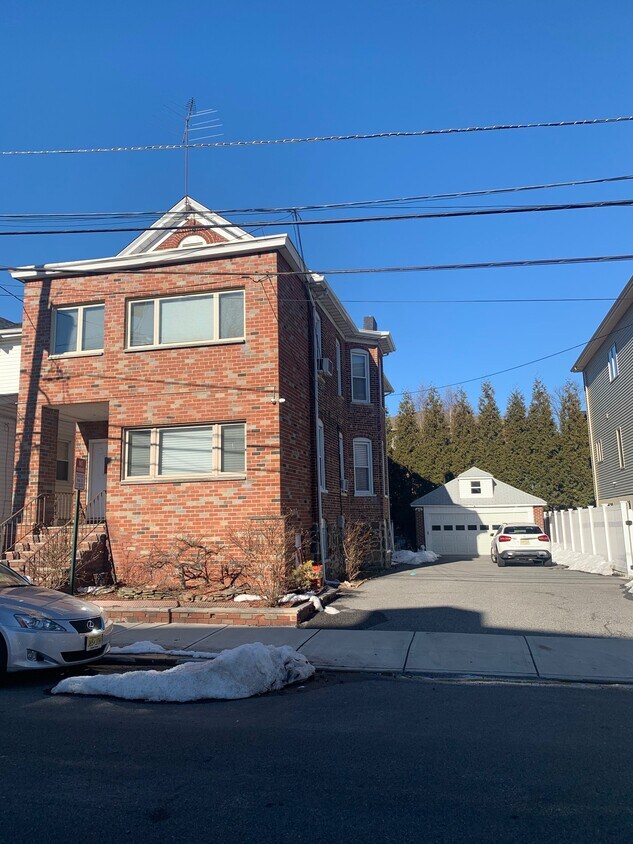 Primary Photo - 277 Franklin Ave