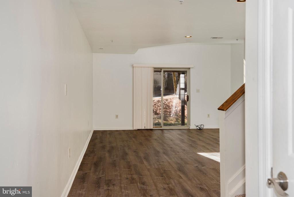 Foto principal - 43 Bank Spring Ct