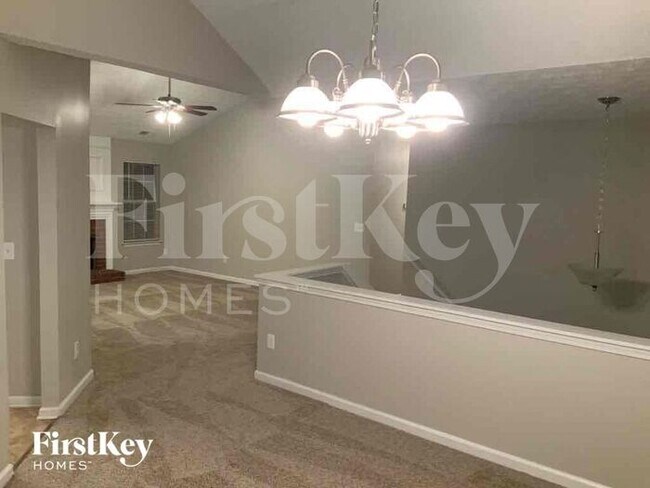 Building Photo - 7074 Springgrove Ct