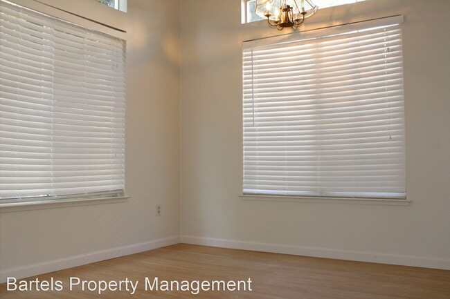 Building Photo - 2 br, 2.5 bath House - 38 Scotts Valley