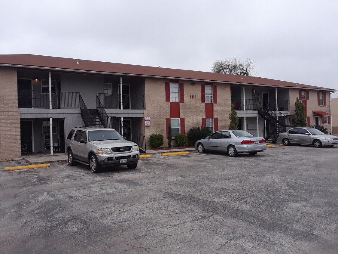 102 River Rd, Schertz, TX 78154 Apartments Schertz, TX