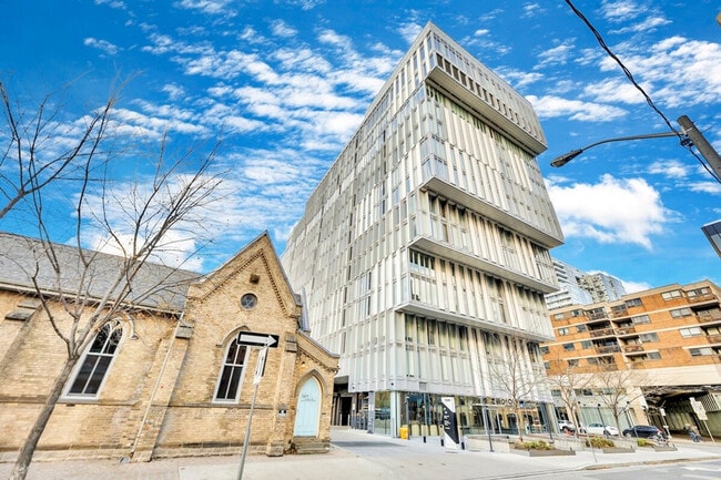 Building Photo - 50 McCaul St