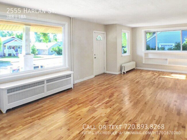 Foto del edificio - Charming 3 Bed, 1 Bath, Home in Edgewater,...