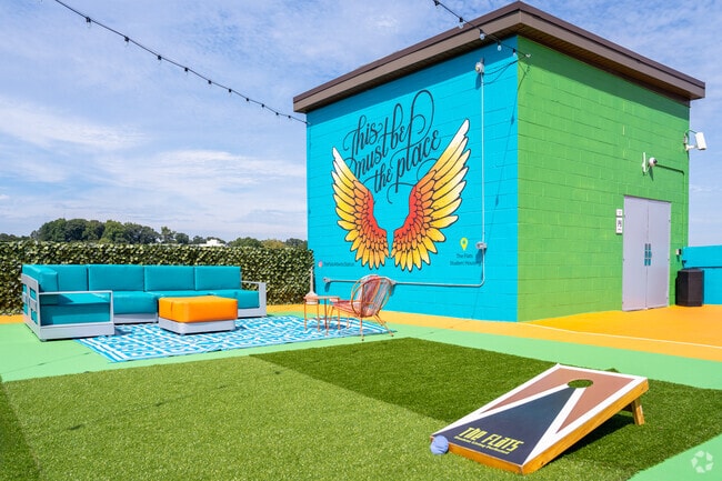 Rooftop - The Flats at Atlantic Station Student Housing Apartments
