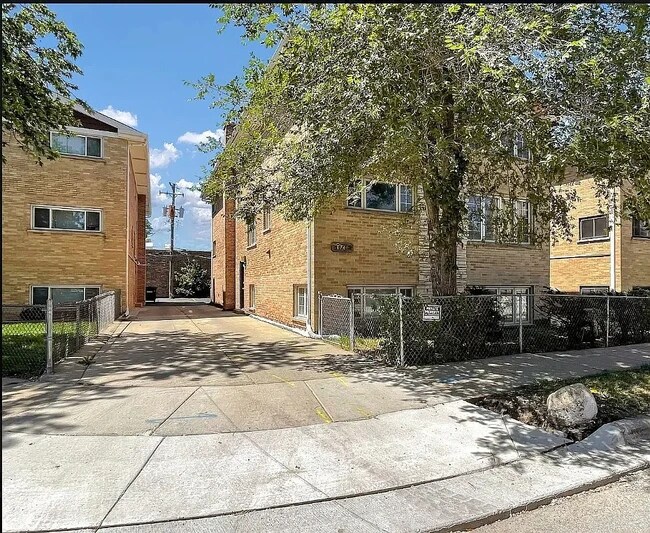 Foto del edificio - 4744 Rose St