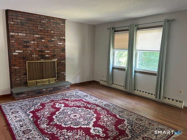 Foto del edificio - 93 Laurelwood Dr