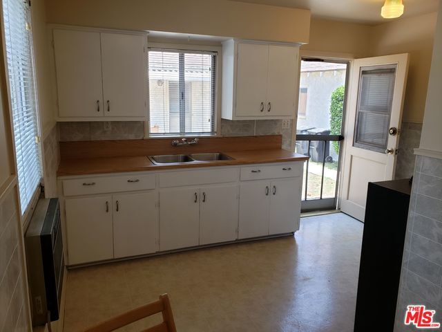 Foto principal - 727 E Palm Ave