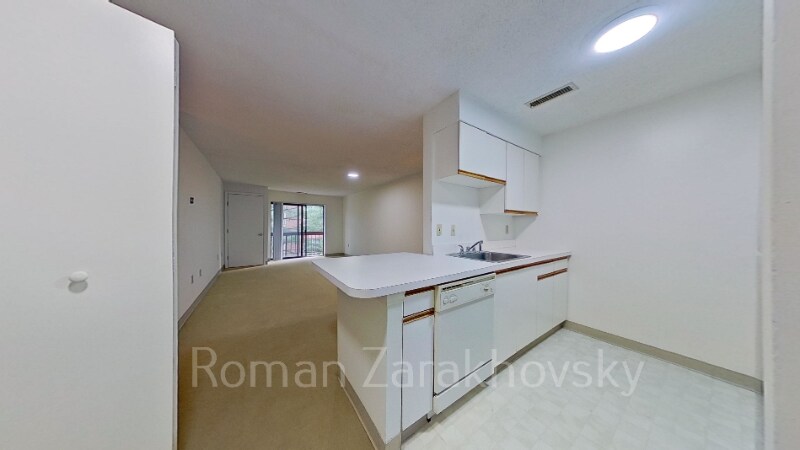 Foto principal - 25 Webster Ave