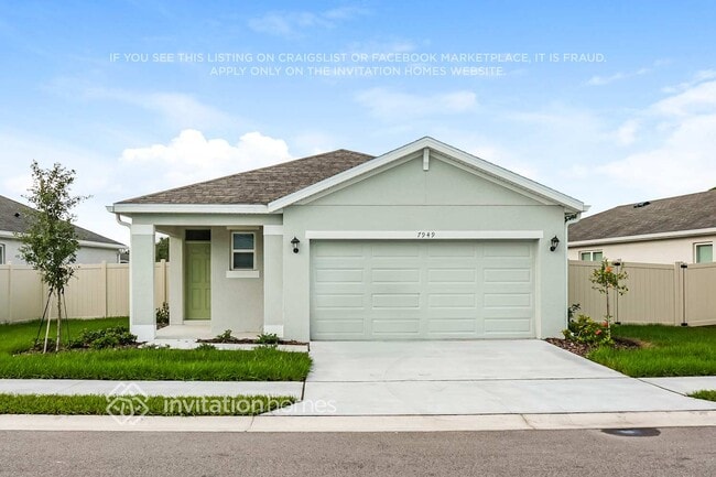 Building Photo - 7949 Majestic Palms Ct
