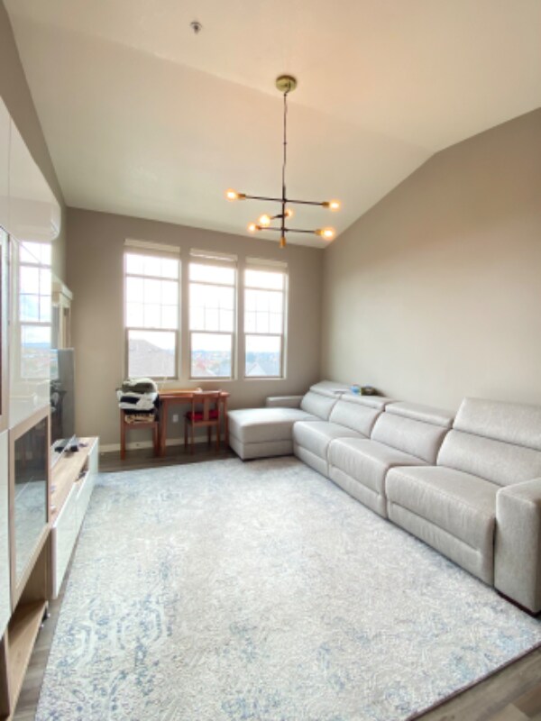 Foto del edificio - 16441 NW Chadwick Way