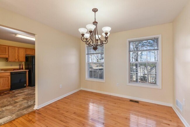 Foto del edificio - 149 Northridge Ln