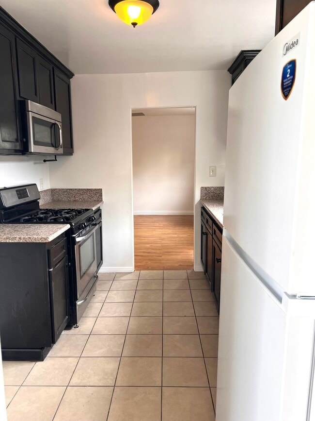 Foto del edificio - 14841 Sylvan St