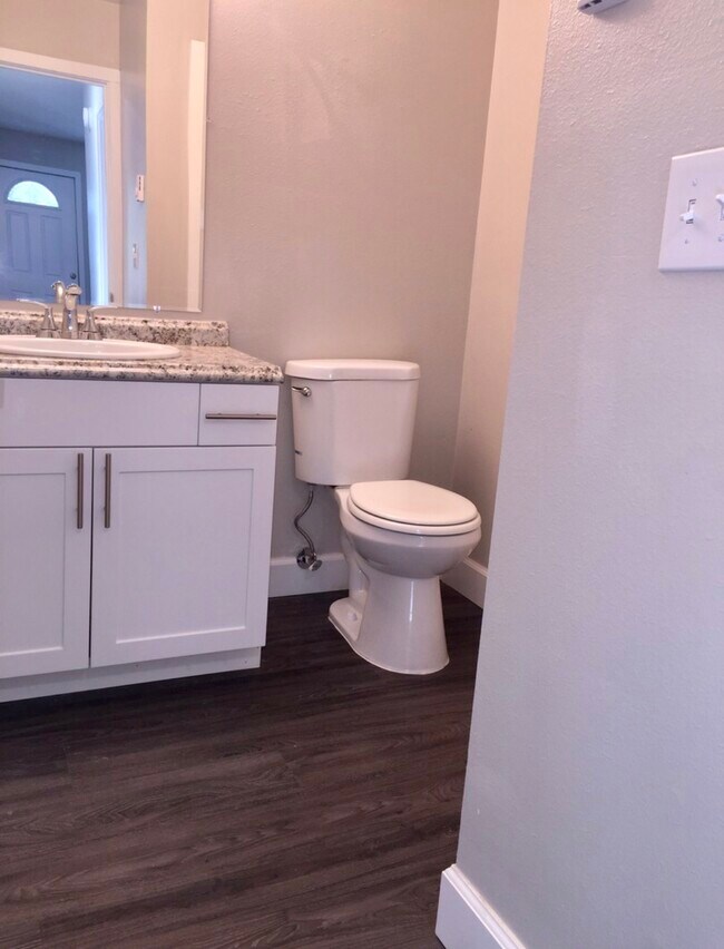 Building Photo - Sunset Station Apartments