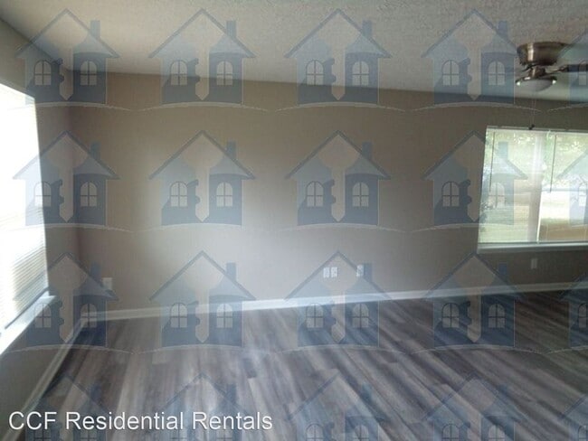 Building Photo - 3 br, 2.5 bath House - 108 West State Street,
