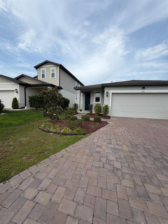Foto del edificio - 3732 Shoveler Ave
