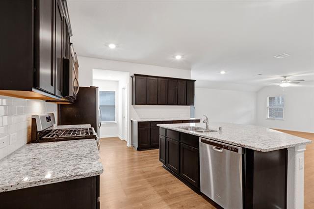 Foto del edificio - 314 Red Oak Dr