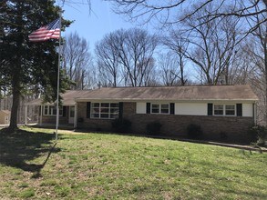 Building Photo - 29781 Oak Rd