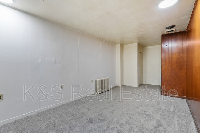 Foto del edificio - 441-443-445 Library St