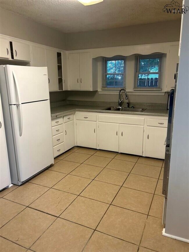 Building Photo - 2507 Bridwell St