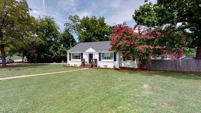 Building Photo - 5602 Stoneway Trl
