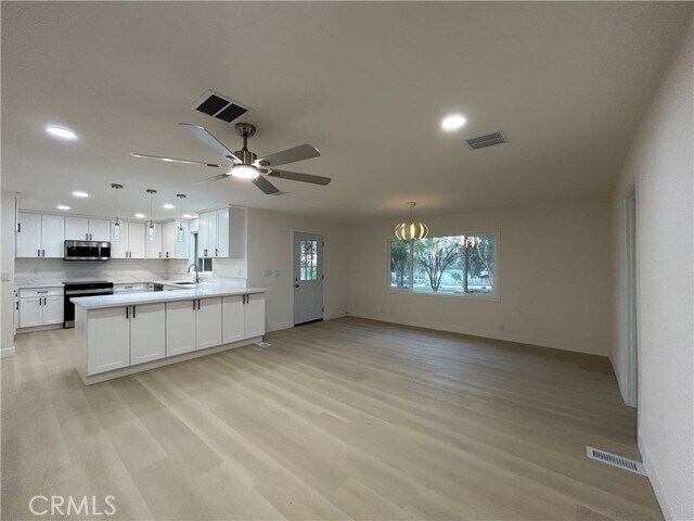 Foto del edificio - 33155 Buckwheat Dr