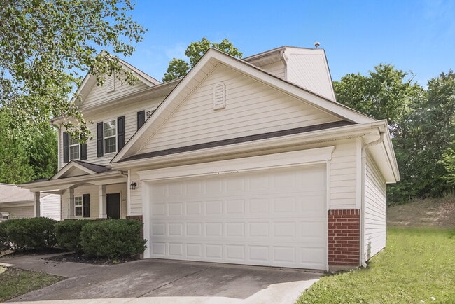 Building Photo - 316 Wrayhill Dr