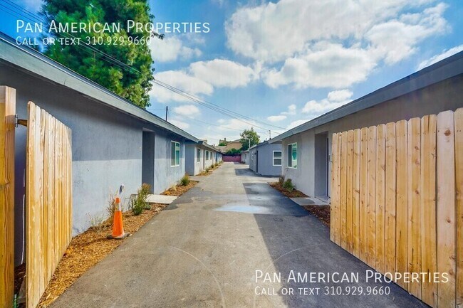 Foto del edificio - 13840 1/2 Arthur Ave