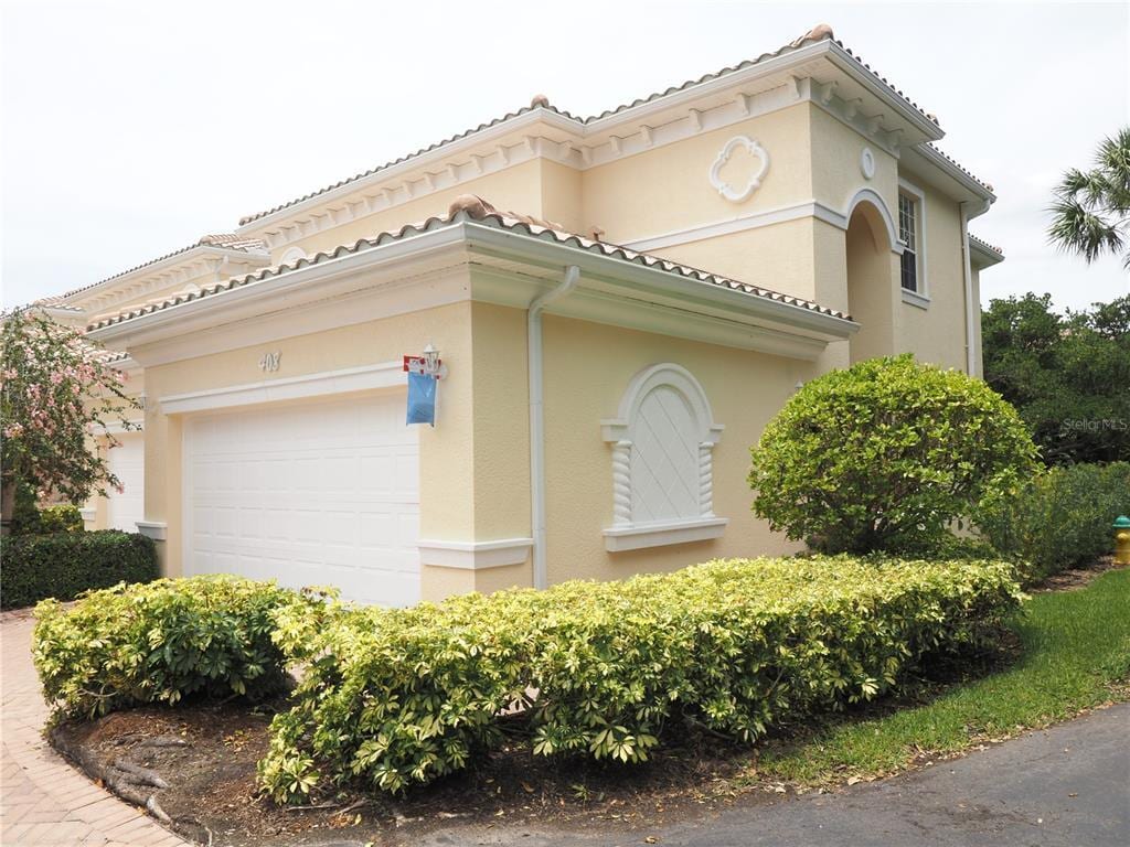 Primary Photo - 408 Triano Cir