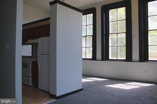Foto del edificio - 745 Manor St