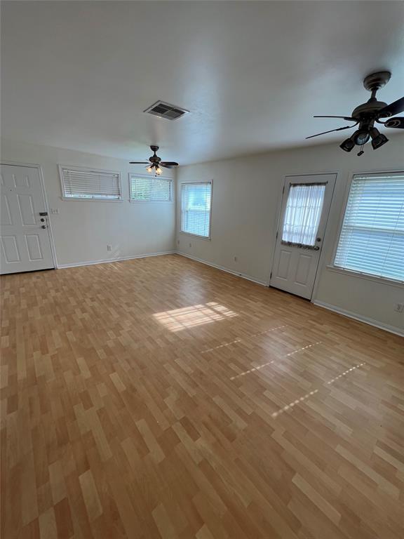 Building Photo - 107 Tarpon Ave