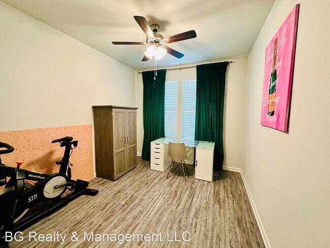 Foto del edificio - 3 br, 2 bath House - 34220 Garnet Lake Dr