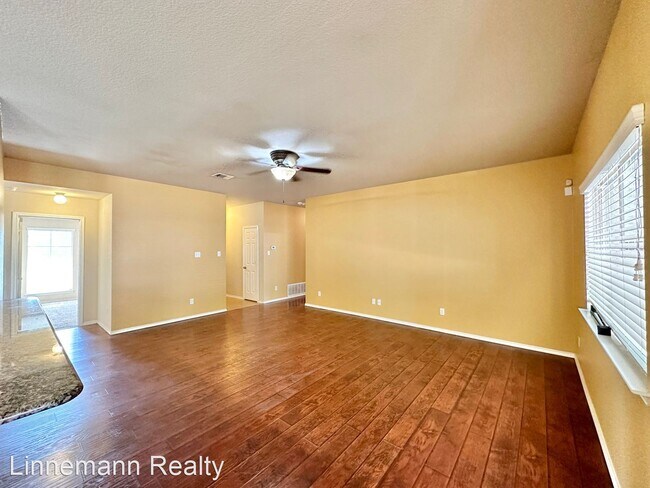 Building Photo - 3 br, 2 bath House - 6806 Modesto Road