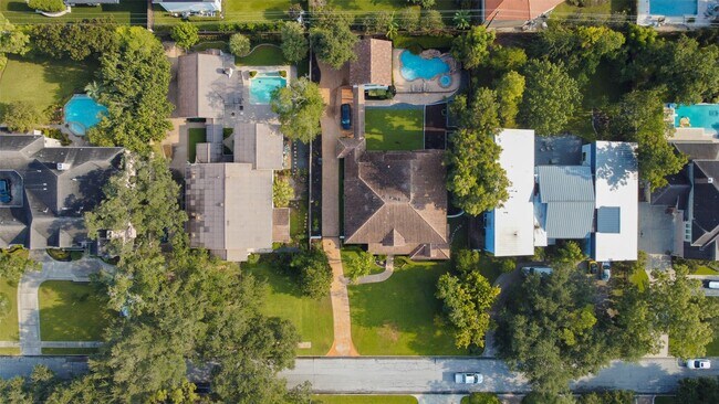 Foto del edificio - 5410 Valerie St