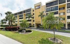 Foto principal - 350 S Polk Dr