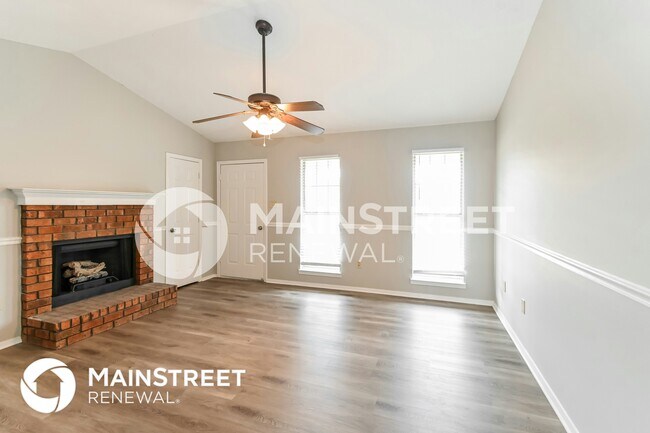 Building Photo - 6643 Magnolia Dr