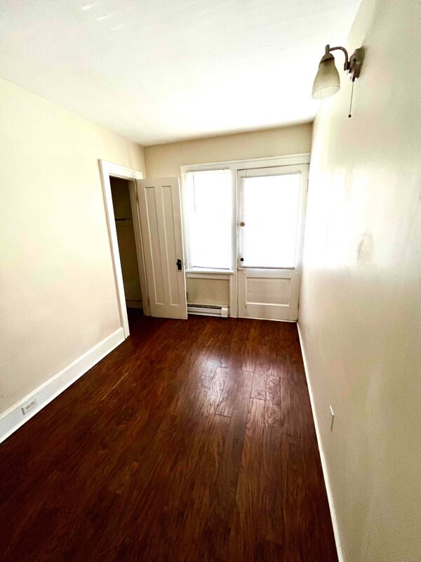 1819 Maple Ave, Norwood, OH 45212 Room for Rent in Norwood, OH