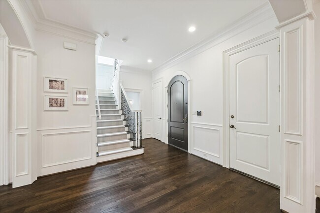 Foto del edificio - 6313 Sewanee Ave