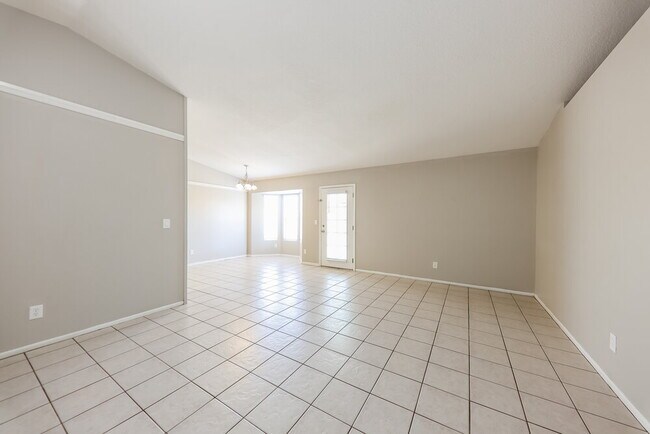 Foto del edificio - 9632 W El Caminito Dr