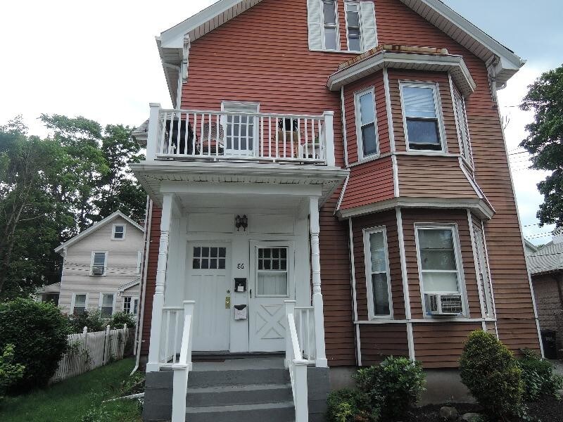 Primary Photo - 86 Lowell St