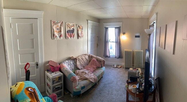 Foto del edificio - Utilities included 1 bedroom upper Corning ***No Pet Dogs***