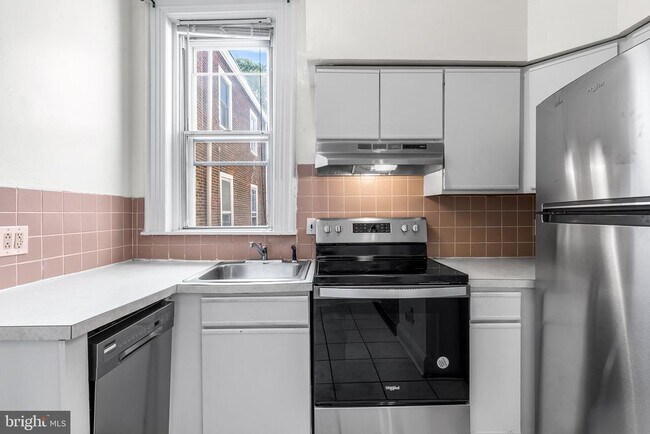 Foto del edificio - 2826 Poplar St