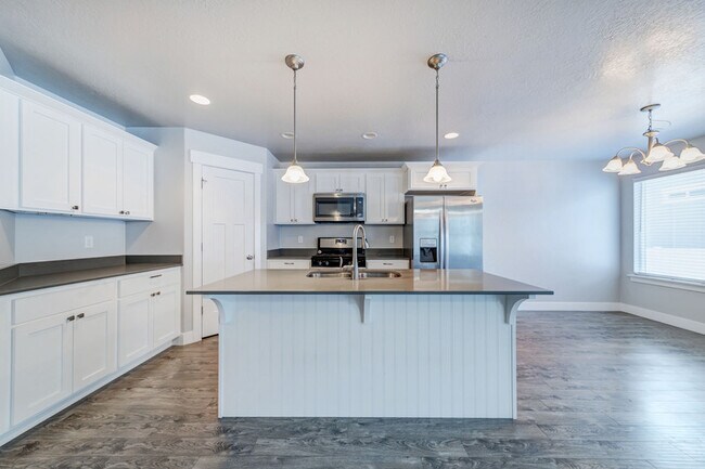 Foto del edificio - 13124 Tower Ridge Dr