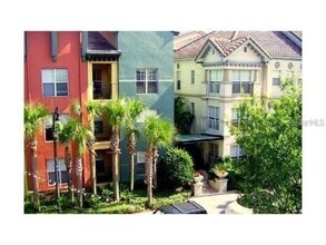 Building Photo - 2402 W Azeele St