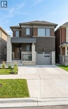 Building Photo - 39 Routley St