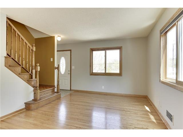 Building Photo - 1405 Mahtomedi Ave